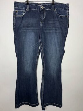 Maurice’s Flare Jeans - Size 18 Short